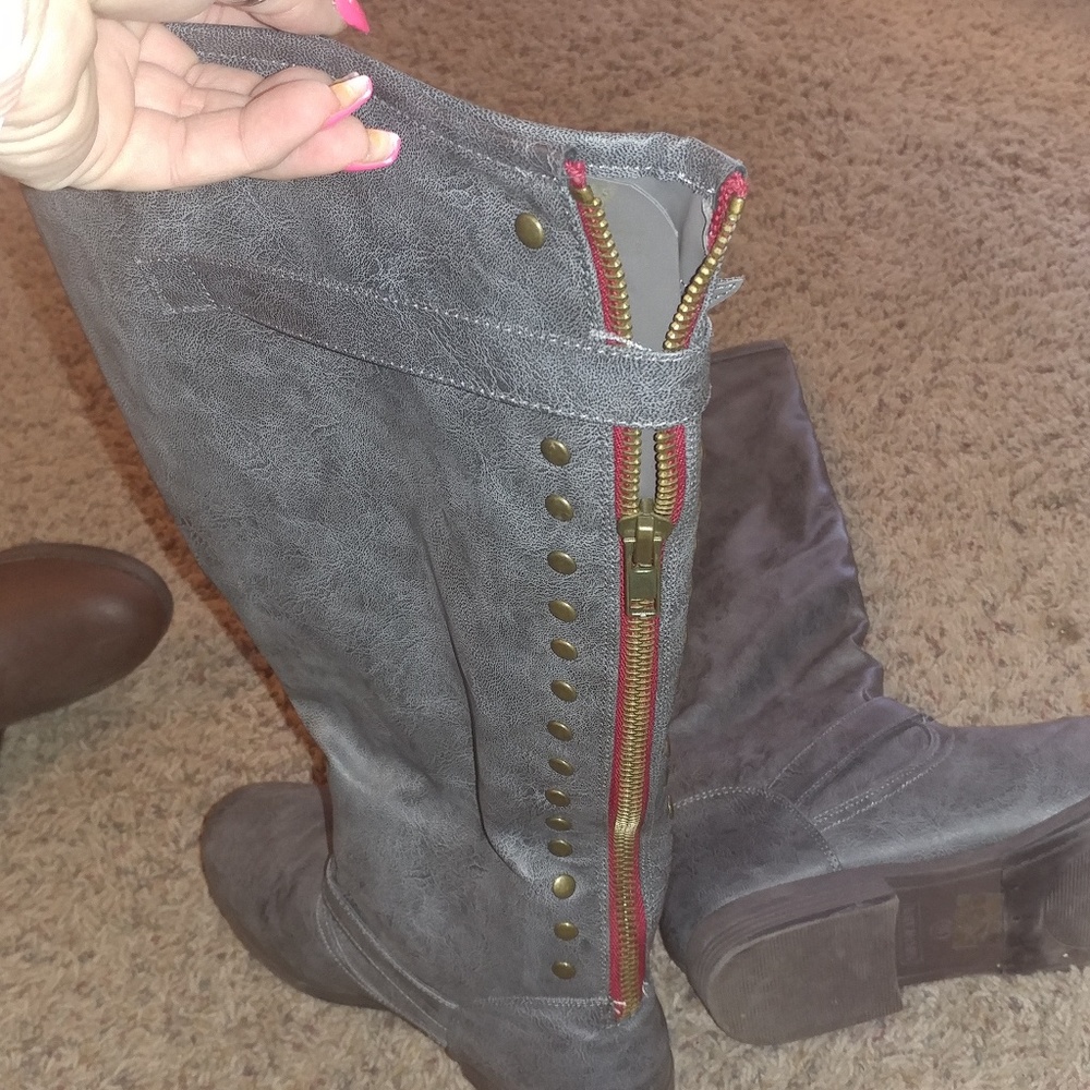 Boots- 2 Different pair